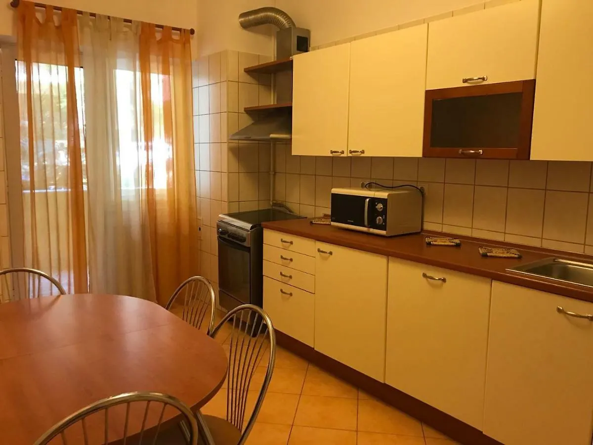 Nordului Herastrau Luxury Apartment 부쿠레슈티 0*,  루마니아